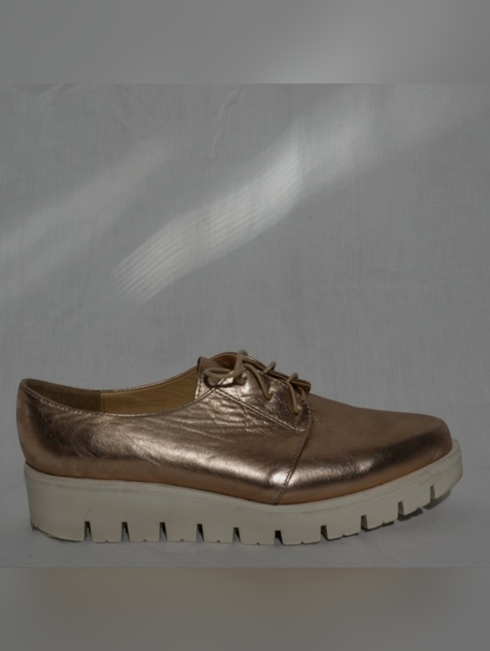 DOROTHY GAYNOR Metallic Rose Gold Laced Oxfords with White Platform Lugg Soles